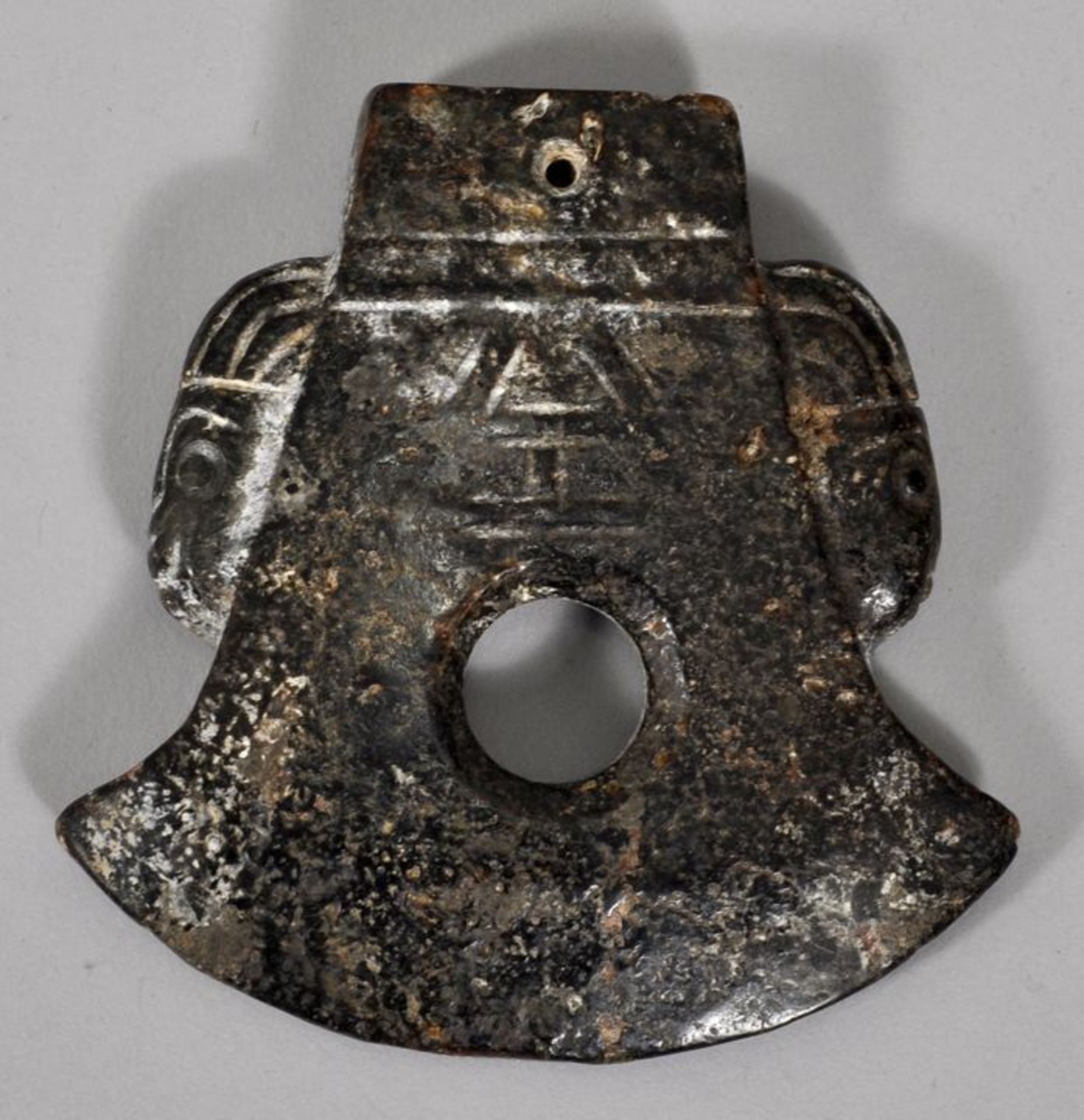 Axtanhänger/ axe pendant