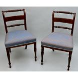 Zwei Stühle / A pair of chairs