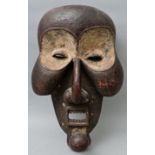 Große zoomorphe Maske/ zoomorphic mask