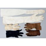 Konvolut einzelne Handschuhe / Set of single gloves