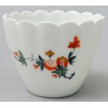 Becher mit Kakiemon-Dekor/ cup with Kakiemon pattern