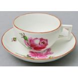 Tasse mit Untertasse/ cup with saucer