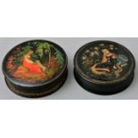 Zwei runde Lackdosen / Two round lacquer boxes