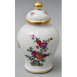 Kleine Deckelvase, Meissen / Small lidded vase, Meissen