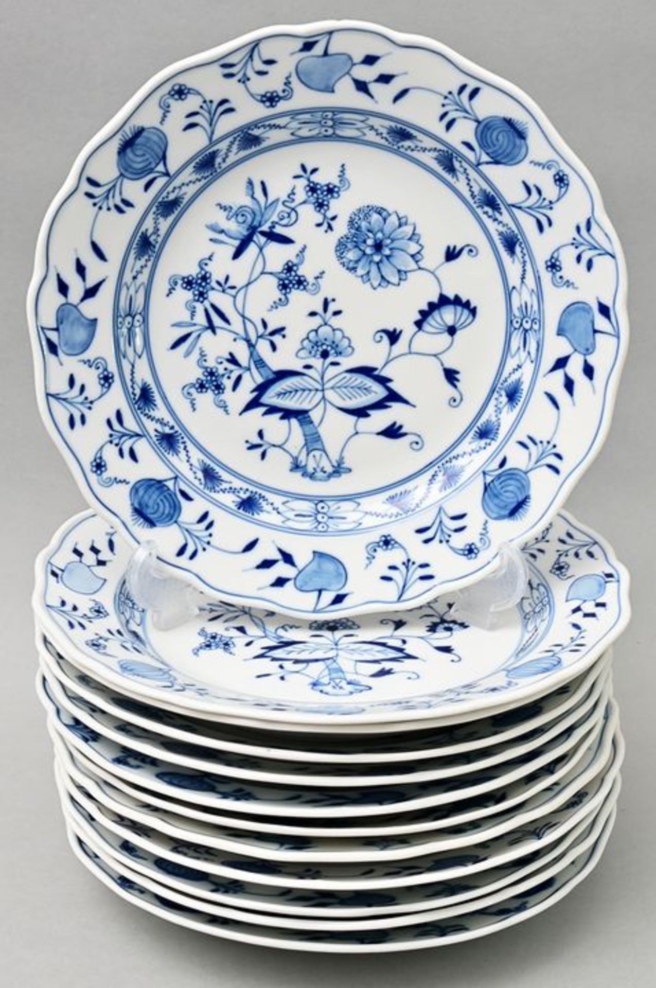 12 Teller/ plates