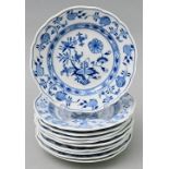 Zehn Obstteller/ dessert plates