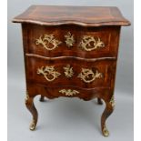 Kleine Kommode / Small chest of drawers