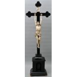 Elfenbein-Kruzifix/ ivory crucifix