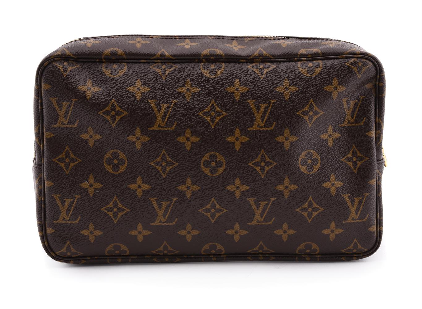 LOUIS VUITTON, MONOGRAM, TOILETRIES BAG