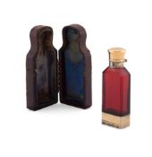 A VICTORIAN SILVER GILT AND RUBY GLASS COMBINATION SCENT BOTTLE AND VINAIGRETTE, SAMPSON MORDAN & CO