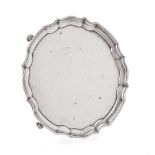 A SILVER SHAPED CIRCULAR SALVER, JAMES DEAKIN & SONS