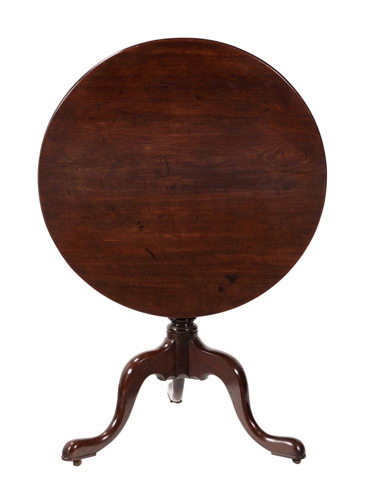 A George III mahogany tripod table - Image 2 of 3