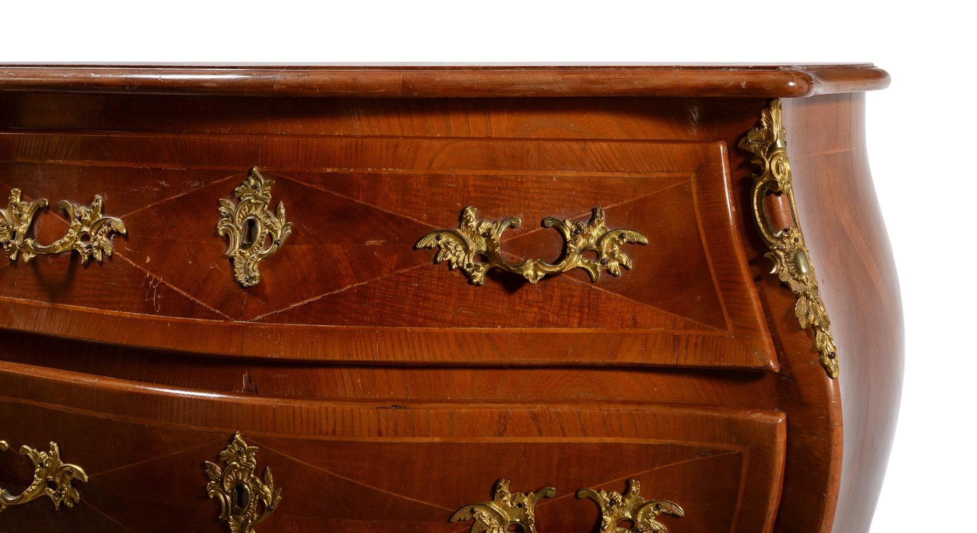 Y A French chestnut and kingwood banded commode in Louis XV/XVI transitional style - Image 2 of 4