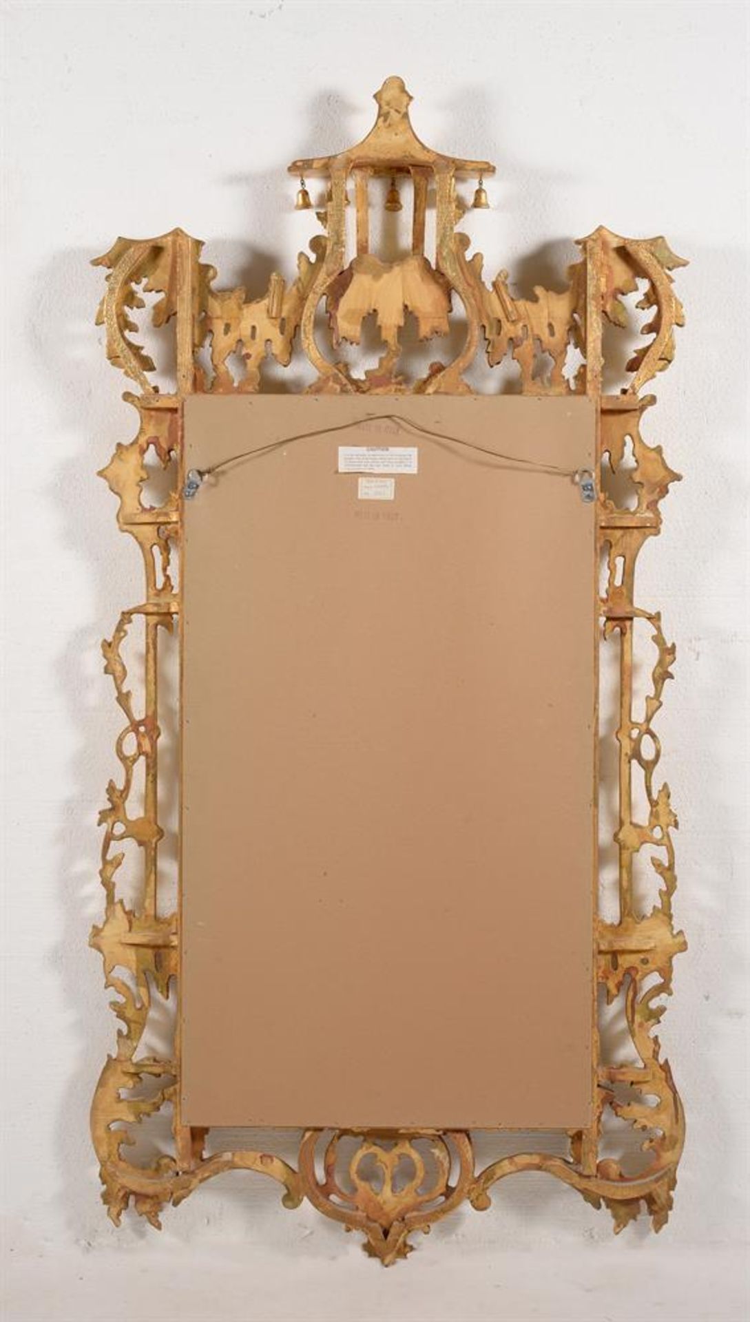 A pair of modern Italian giltwood wall mirrors in Chinese Chippendale style - Image 4 of 4