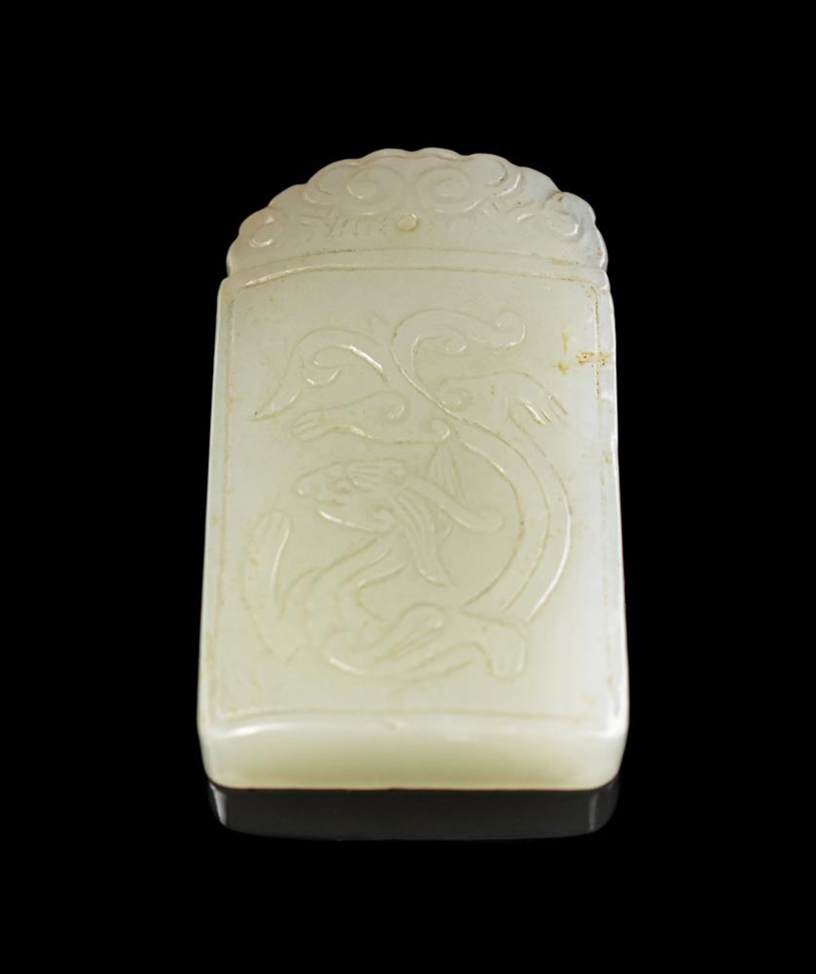 A group of five Chinese jade plaques and pendants - Image 5 of 16