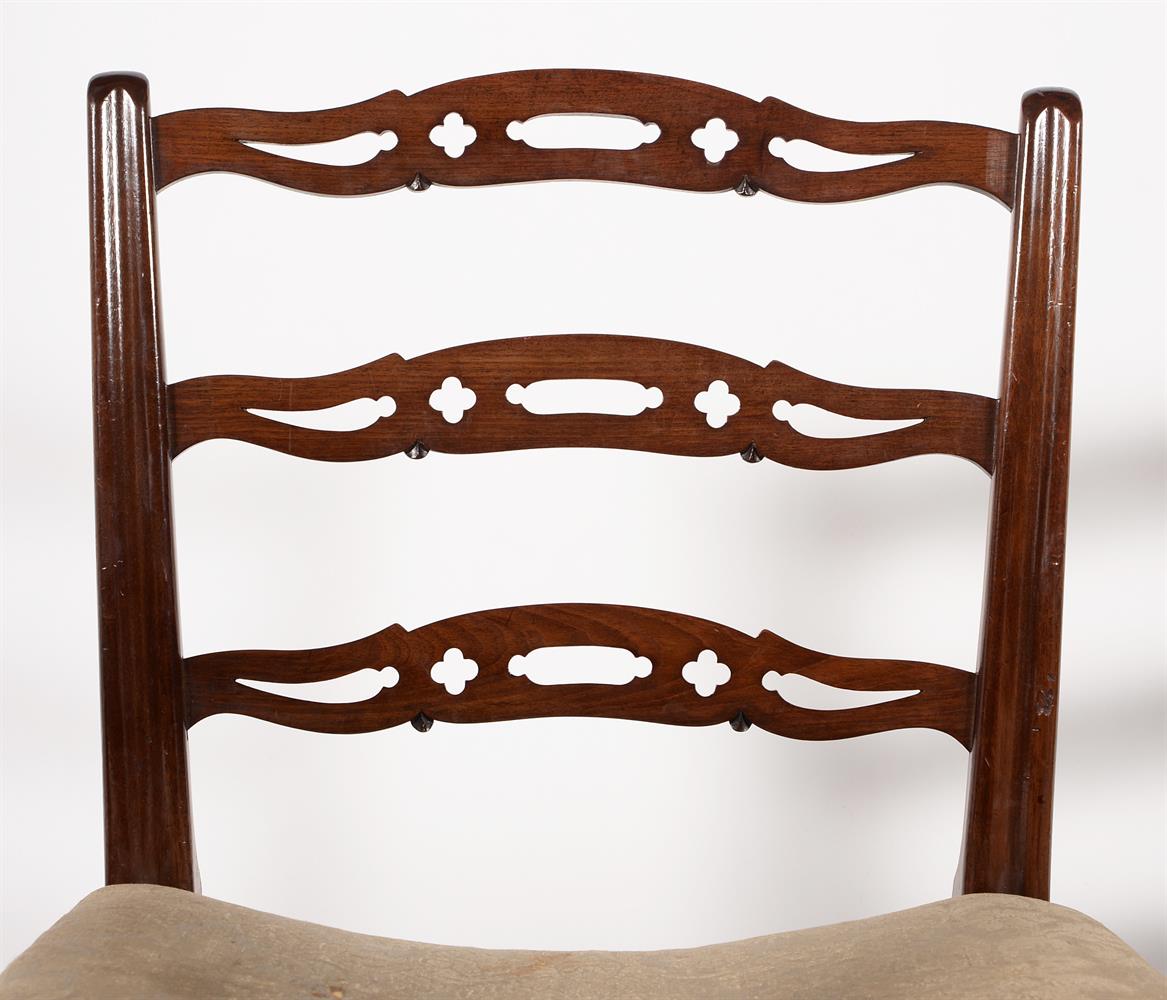 A set of six George III mahogany 'short' ladder back side chairs - Image 4 of 4