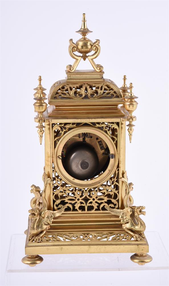 A gilt metal mantel clock - Image 3 of 3
