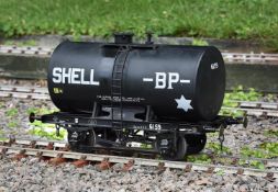 A 5 inch gauge Shell-BP anchor mount oil tank No 6159