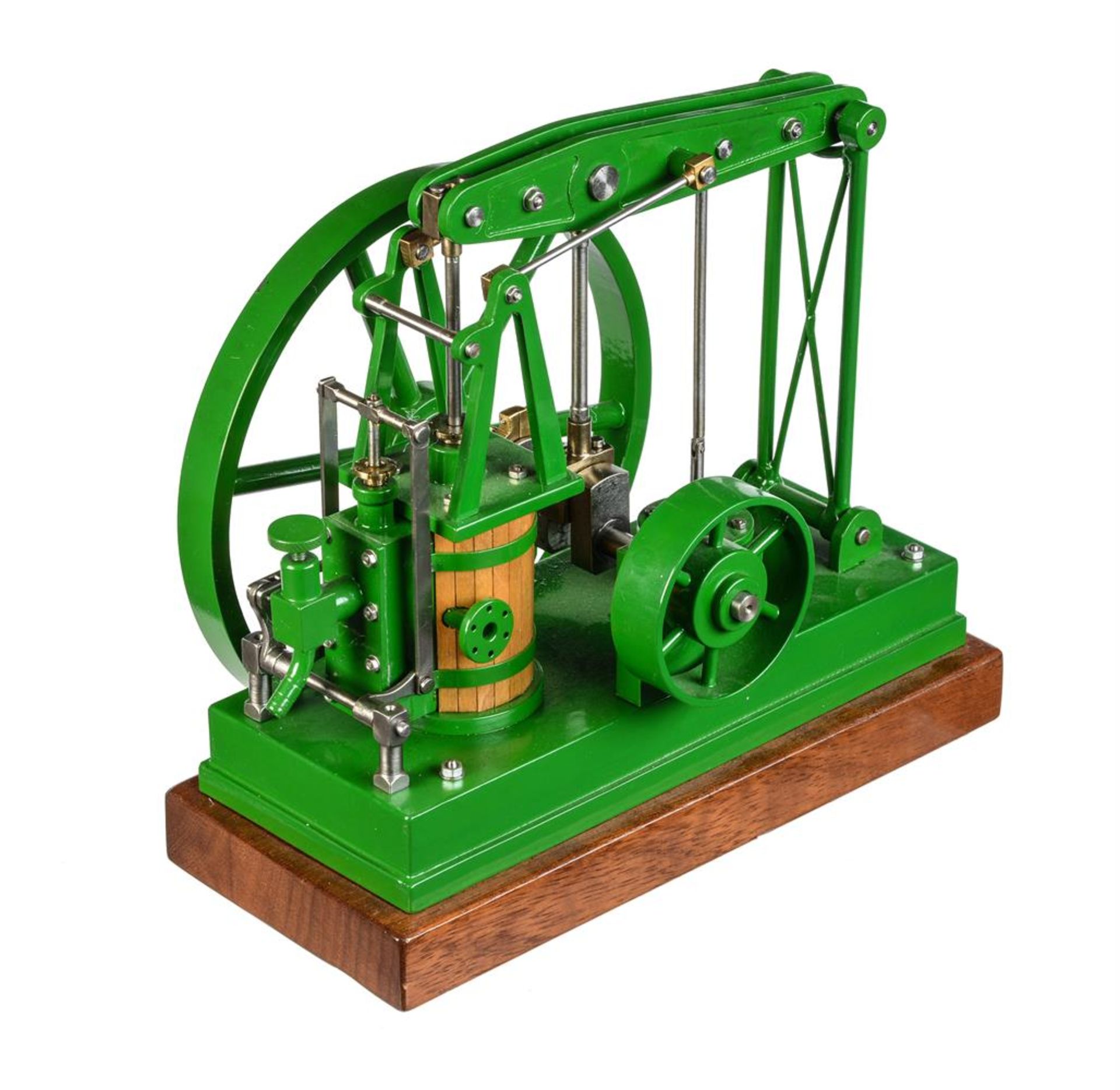 A well-engineered model of a Grasshopper beam engine - Image 2 of 2