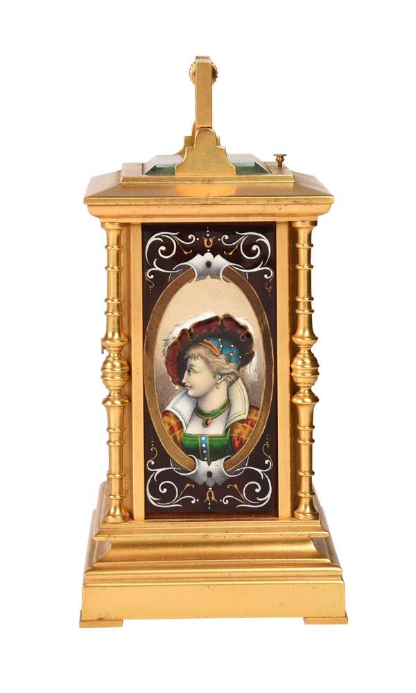 A FINE FRENCH GILT BRASS REPEATING CARRIAGE CLOCK INSET WITH LIMOGES ENAMEL PANELS - Image 4 of 7