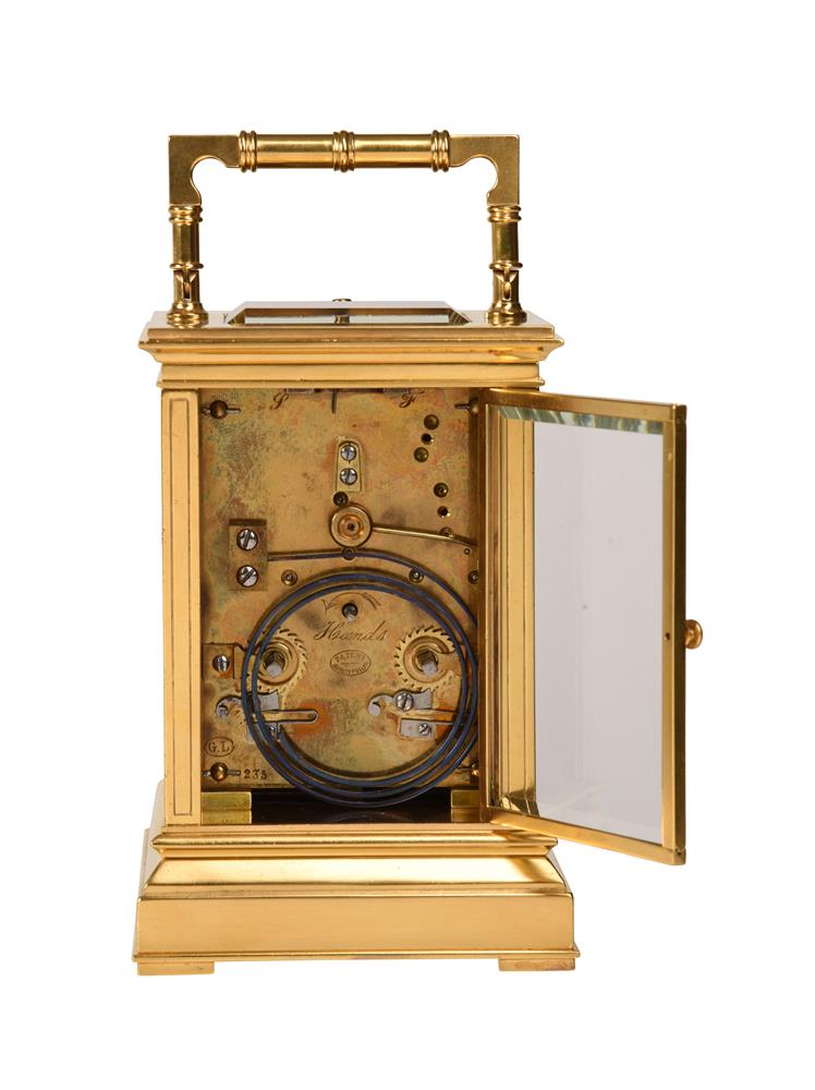 A FINE GILT BRASS REPEATING CARRIAGE CLOCK INSET WITH LIMOGES ENAMEL PANELS - Image 4 of 7