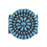 A NATIVE AMERICAN NAVAJO/ZUNI TURQUOISE BANGLE