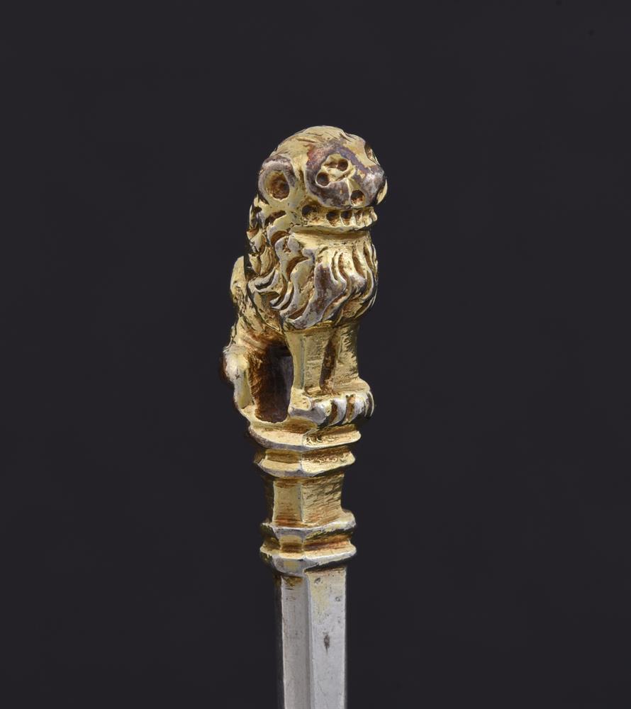 A JAMES I WEST COUNTRY SILVER LION SEJANT SPOON, PROBABLY JOHN QUICK - Image 7 of 7