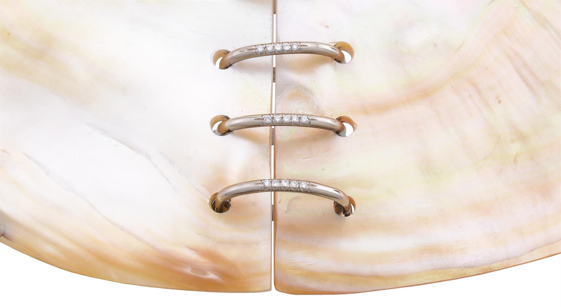 Y ATTRIBUTED TO ANGELA PINTALDI, A MOTHER OF PEARL SHELL AND DIAMOND BIB NECKLACE - Image 2 of 2