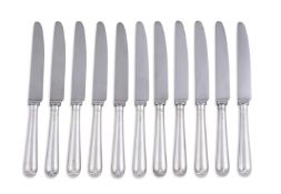 A SET OF TWELVE SILVER HANDLED TABLE KNIVES, STRICKETT & LODER