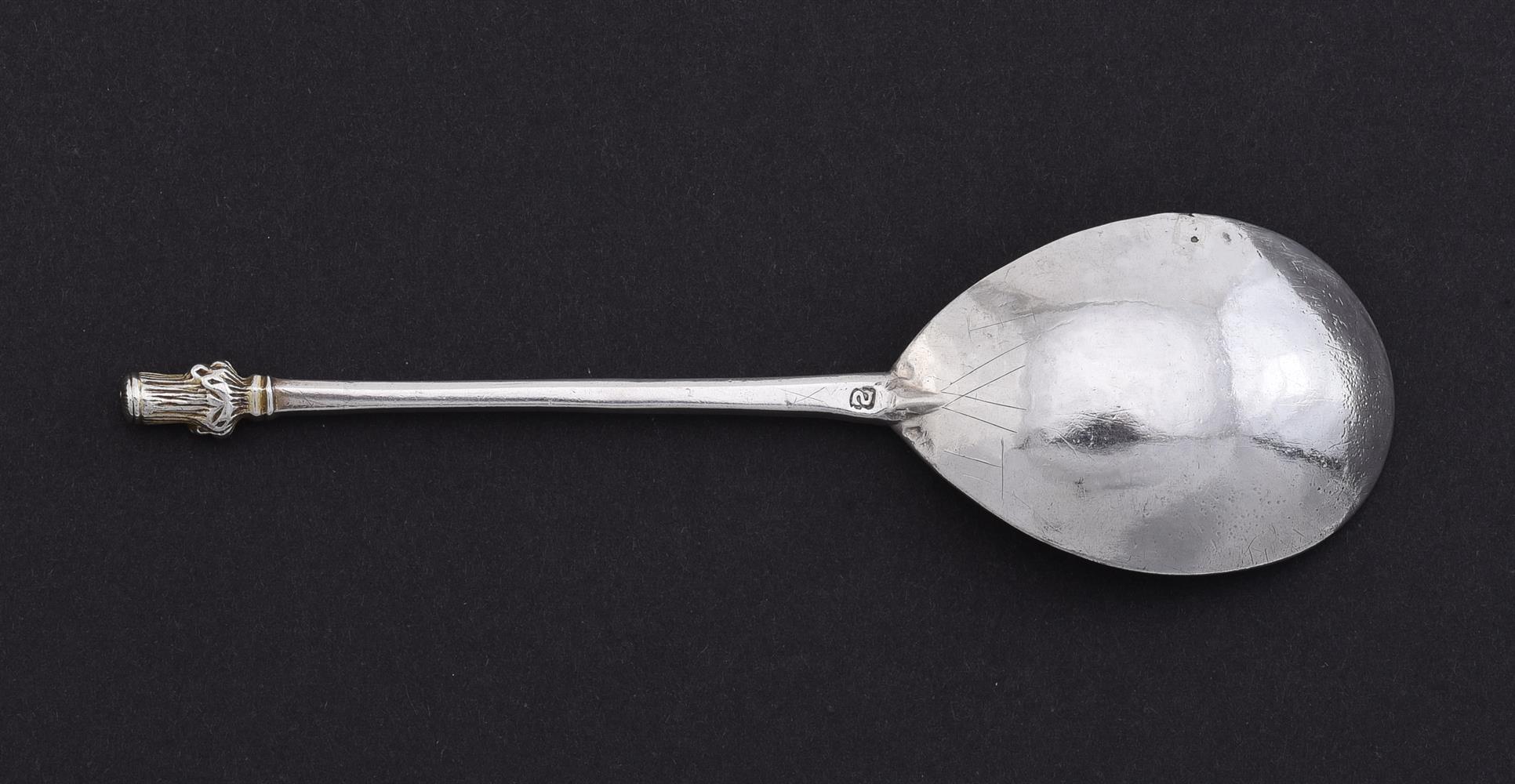 AN UNASCRIBED PROVINCIAL SILVER MAIDENHEAD SPOON, MAKER'S MARK S IN REVERSE - Image 2 of 7