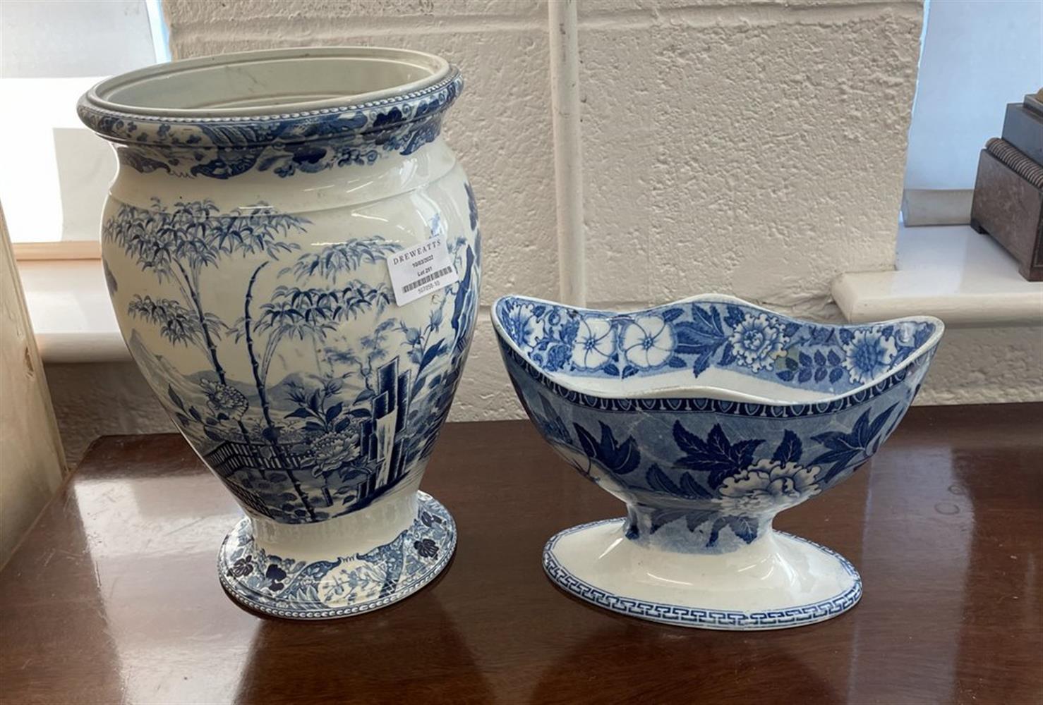 A miscellaneous selection of Staffordshire blue and white printed pottery - Image 8 of 19