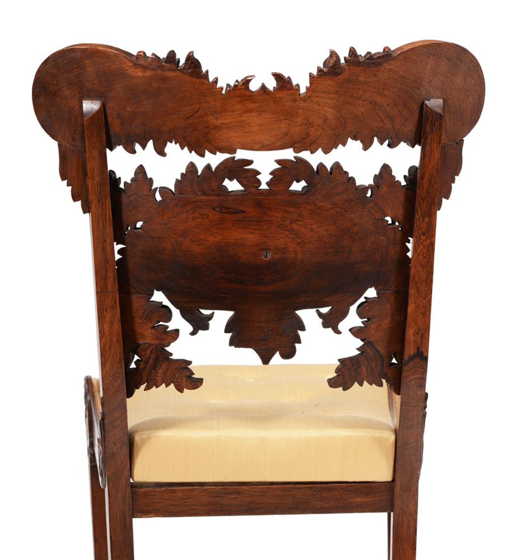 Y A PAIR OF WILLIAM IV CARVED ROSEWOOD AND PARCEL GILT SIDE CHAIRS, CIRCA 1835 - Image 6 of 7