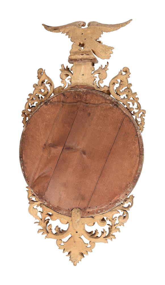 A LARGE REGENCY CARVED GILTWOOD CONVEX WALL MIRROR, CIRCA 1820 - Image 4 of 4