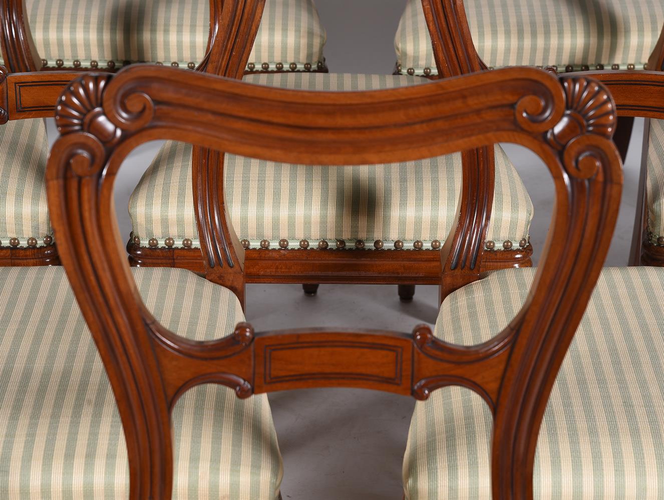 A SET OF TWENTY-FOUR GEORGE IV MAHOGANY DINING CHAIRS, BY GILLOWS, CIRCA 1830 - Image 11 of 16