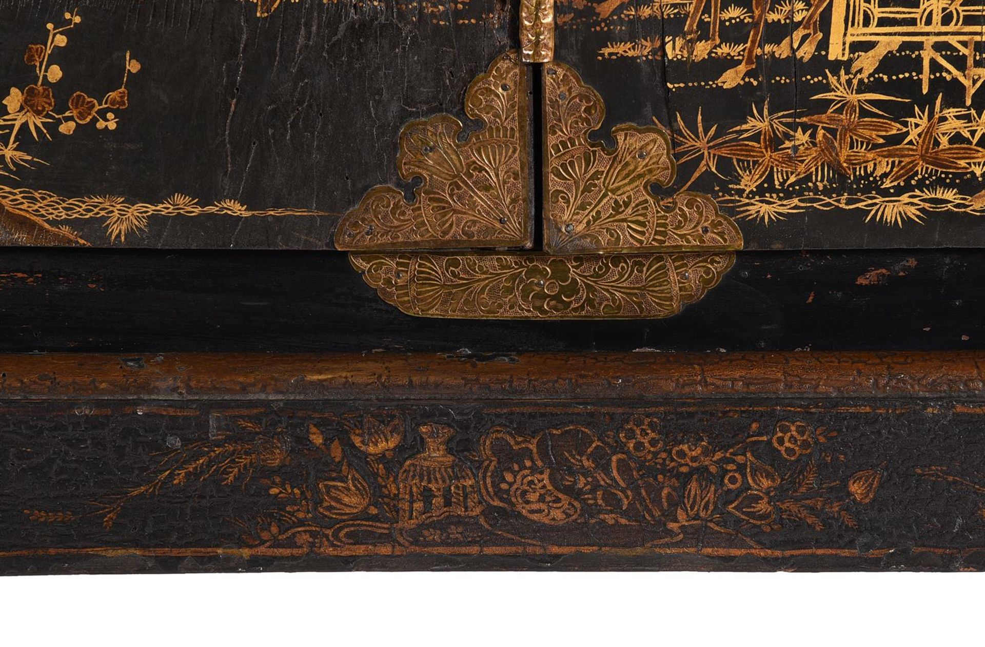 A WILLIAM & MARY BLACK LACQUER AND GILT JAPANNED CABINET ON STAND, THE CABINET LATE 17TH CENTURY - Image 10 of 17