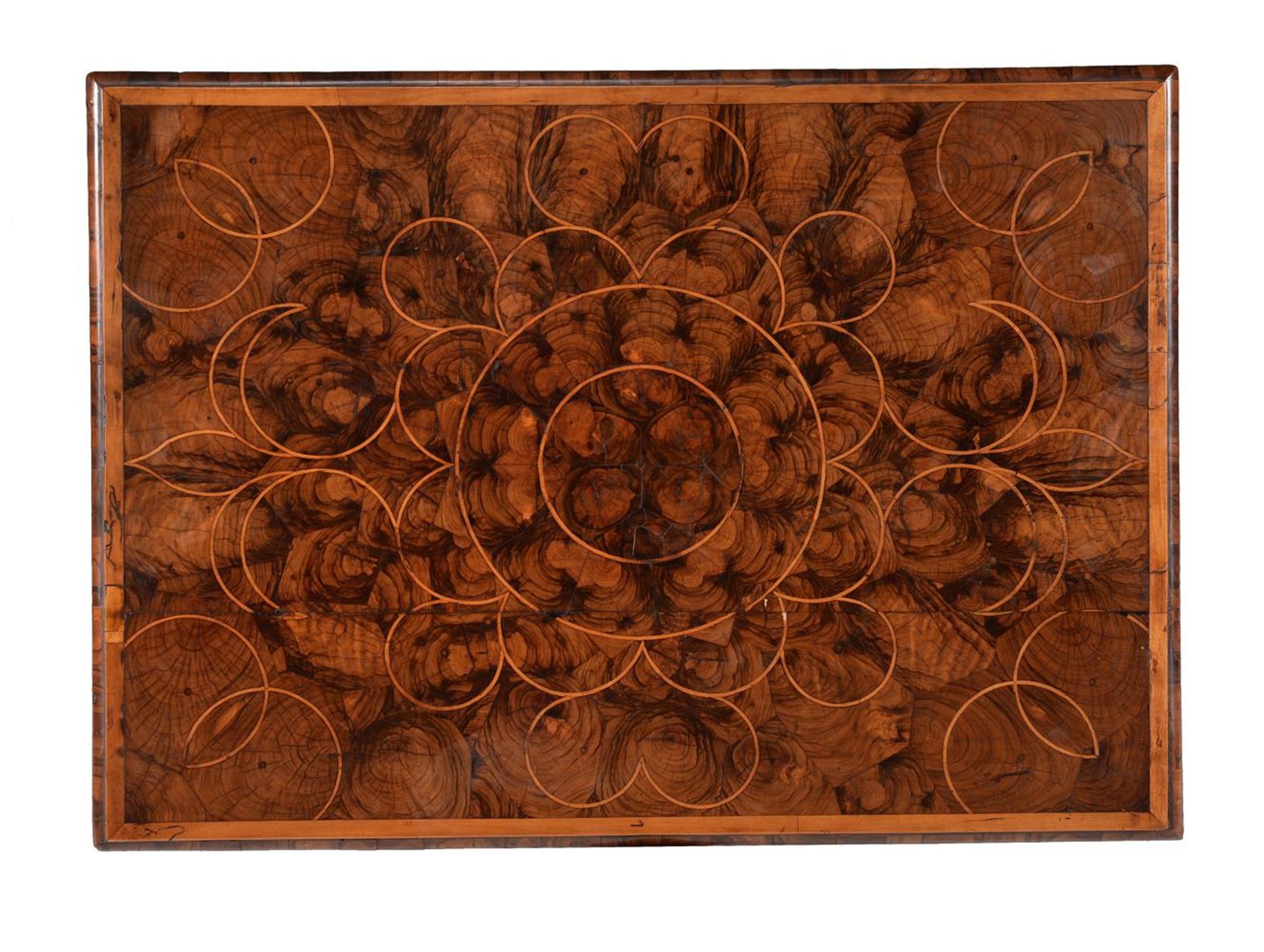 A WILLIAM & MARY OLIVEWOOD OYSTER VENEERED AND ELM SIDE TABLE, CIRCA 1690 - Image 2 of 6