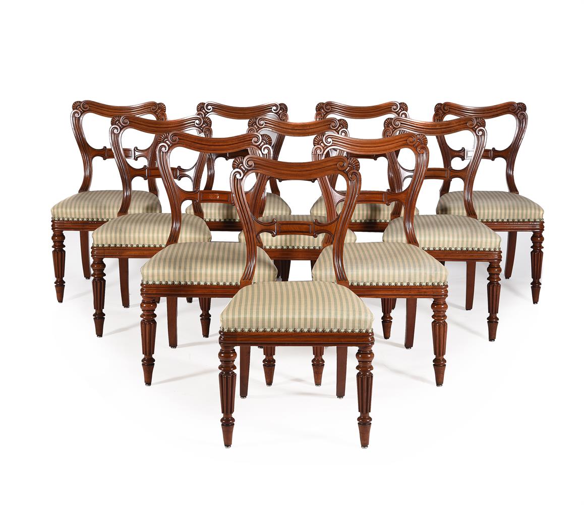 A SET OF TWENTY-FOUR GEORGE IV MAHOGANY DINING CHAIRS, BY GILLOWS, CIRCA 1830 - Image 2 of 16