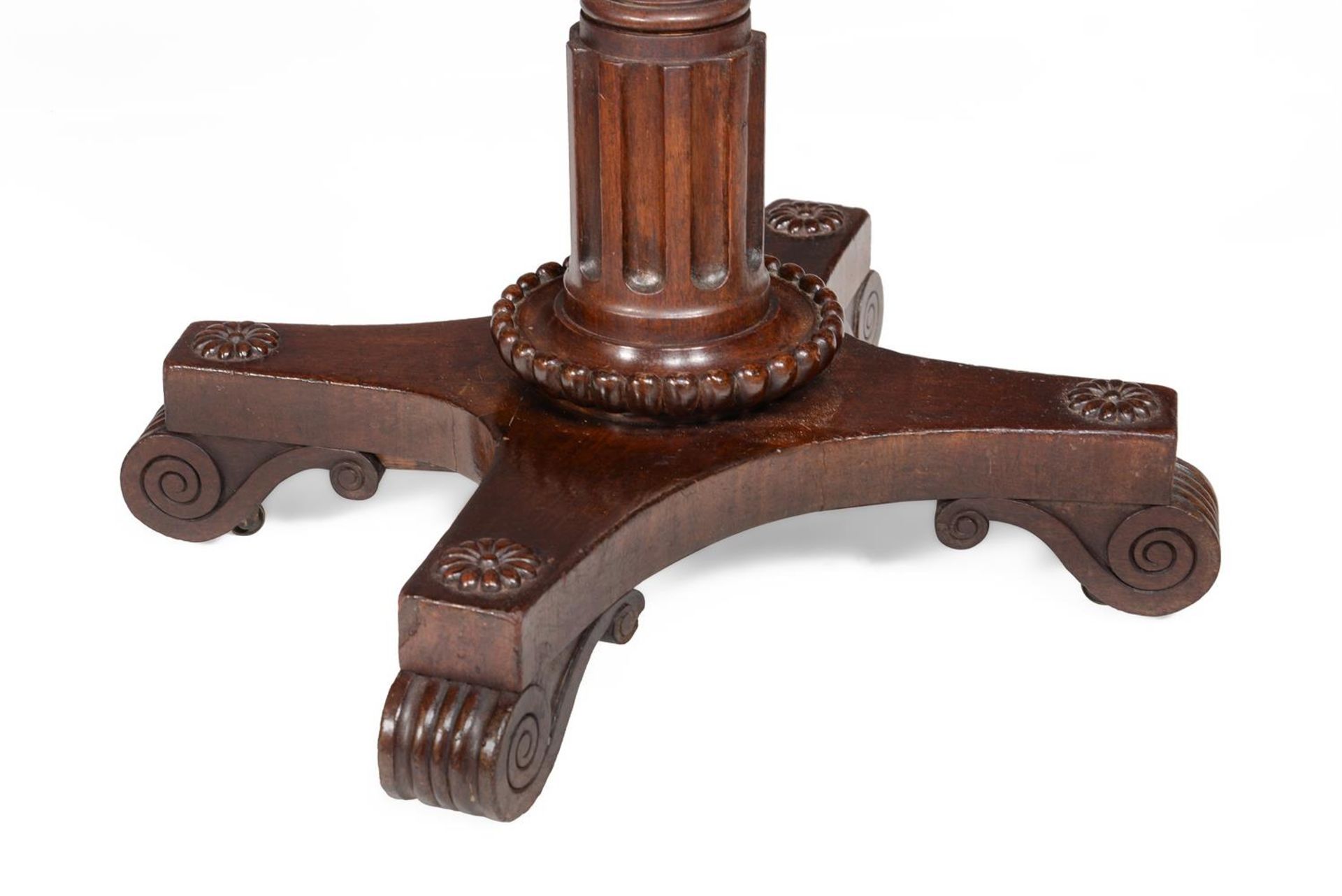 A REGENCY MAHOGANY LIBRARY READING TABLE, ATTRIBUTED TO GILLOWS, CIRCA 1815 - Image 5 of 5