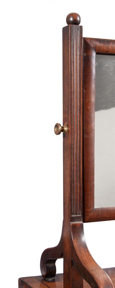A REGENCY MAHOGANY AND CROSSBANDED DRESSING MIRROR, BY GILLOWS, CIRCA 1815 - Image 2 of 3