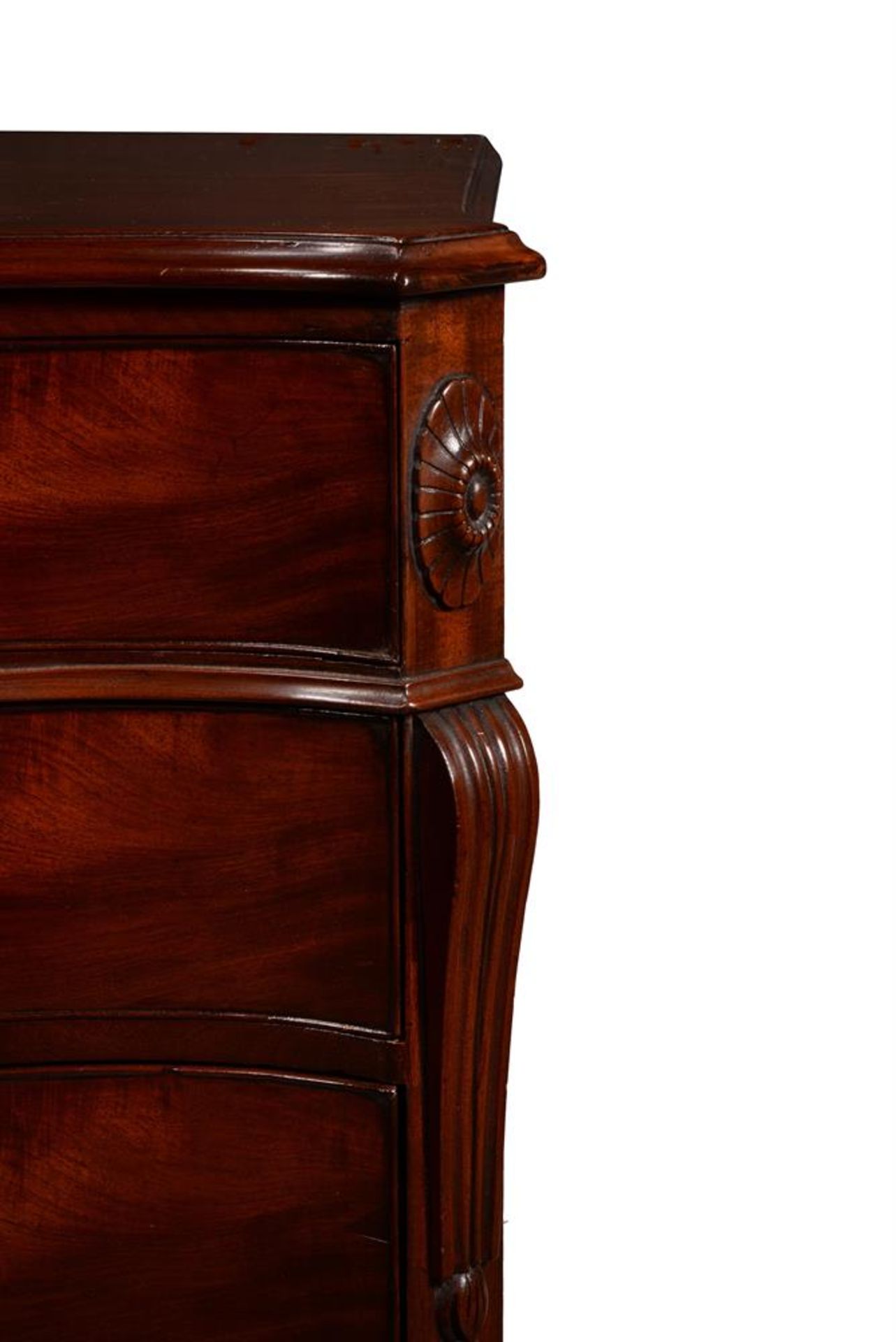 A GEORGE III MAHOGANY SERPENTINE COMMODE, IN THE MANNER OF THOMAS CHIPPENDALE, CIRCA 1770 - Image 9 of 9