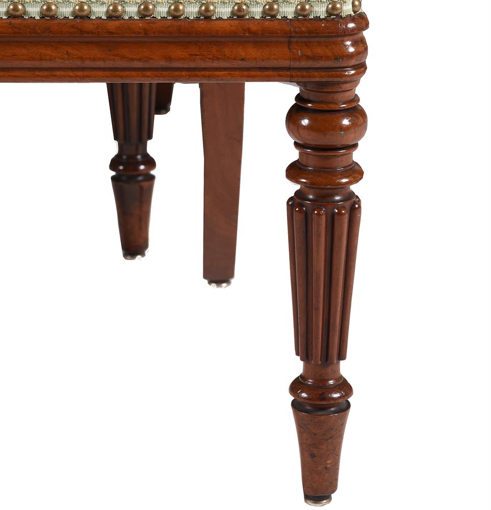 A SET OF TWENTY-FOUR GEORGE IV MAHOGANY DINING CHAIRS, BY GILLOWS, CIRCA 1830 - Image 10 of 16