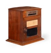 AN EDWARDIAN MAHOGANY COUNTRY HOUSE OR GOLF CLUB TABLE TOP LETTER BOX, EARLY 20TH CENTURY