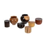 λ BERT MARSH (1932-2011), A GROUP OF FIVE VARIOUS TURNED WOOD TRINKET BOXES