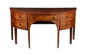 AN EDWARDIAN MAHOGANY SIDEBOARD IN GEORGE III STYLE