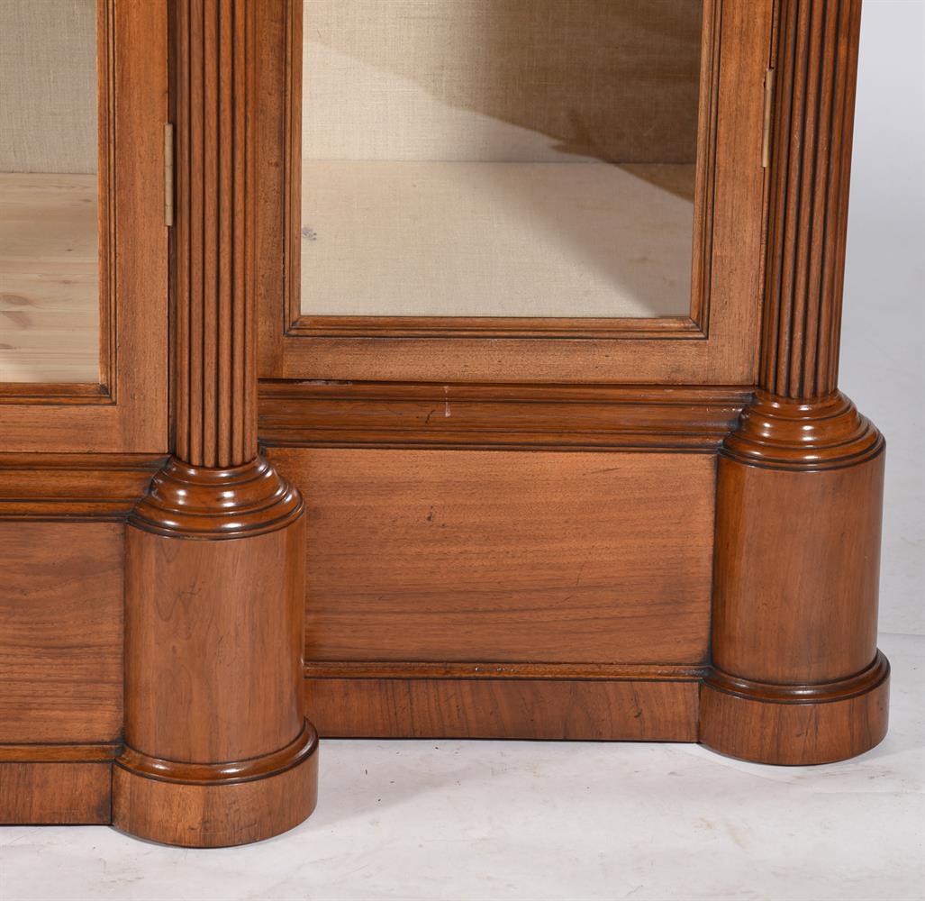 A MAHOGANY DISPLAY CABINET IN EMPIRE TASTE - Image 2 of 4