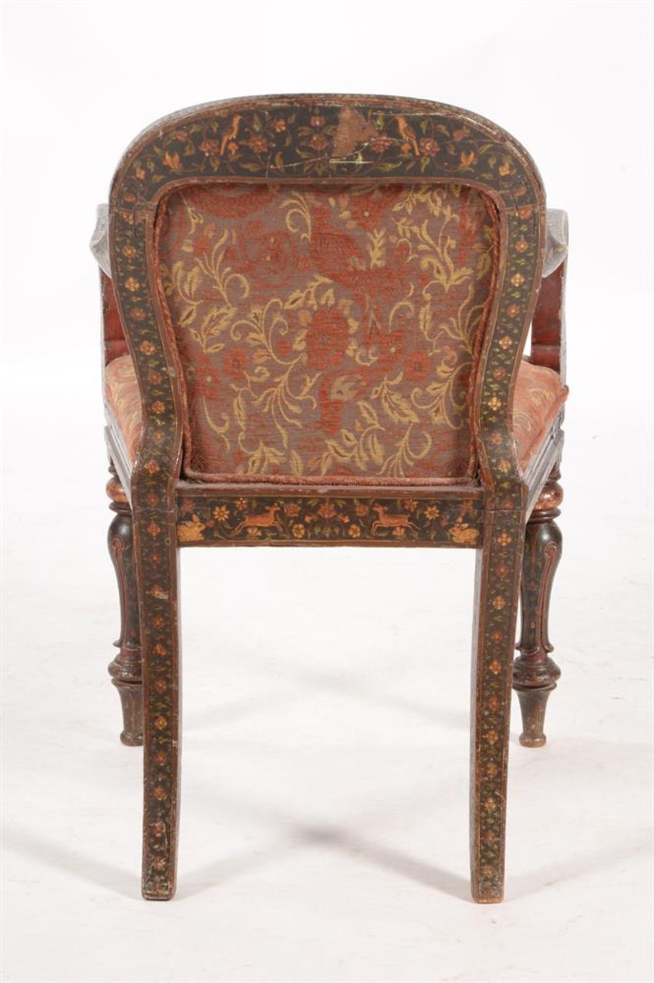 AN INDIAN POLYCHROME PAINTED ARMCHAIR - Bild 3 aus 3