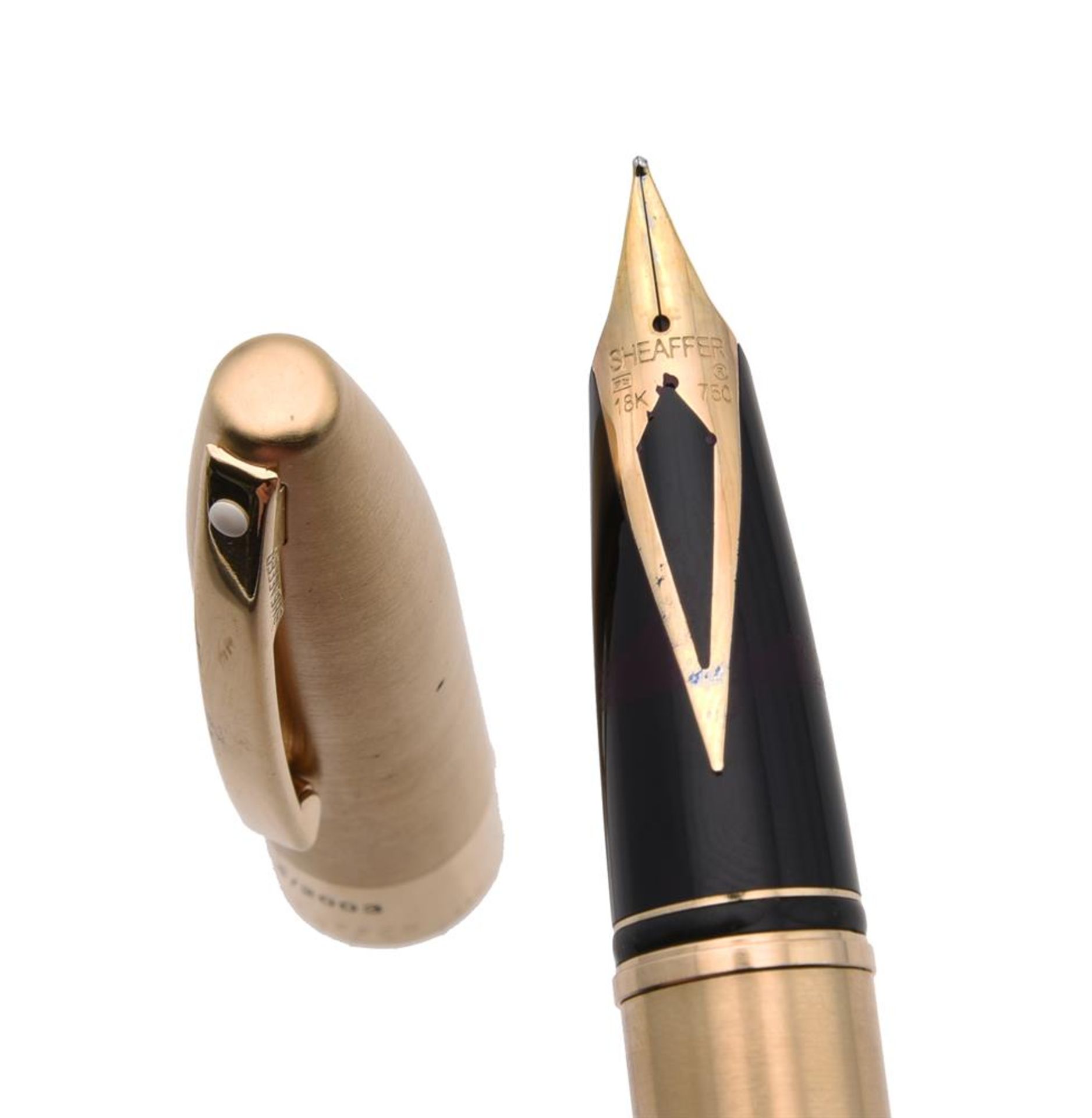 SHEAFFER, MOUNT EVEREST 1953 - 2003, LIMITED EDITION GOLD PLATED FOUNTAIN PEN - Image 2 of 3