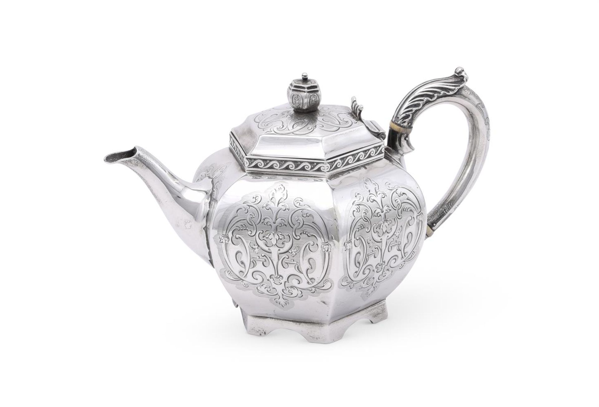 Y A VICTORIAN SILVER HEXAGONAL TEAPOT - Image 2 of 4