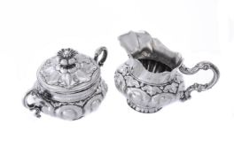 A SILVER CREAM JUG AND SUGAR BASIN