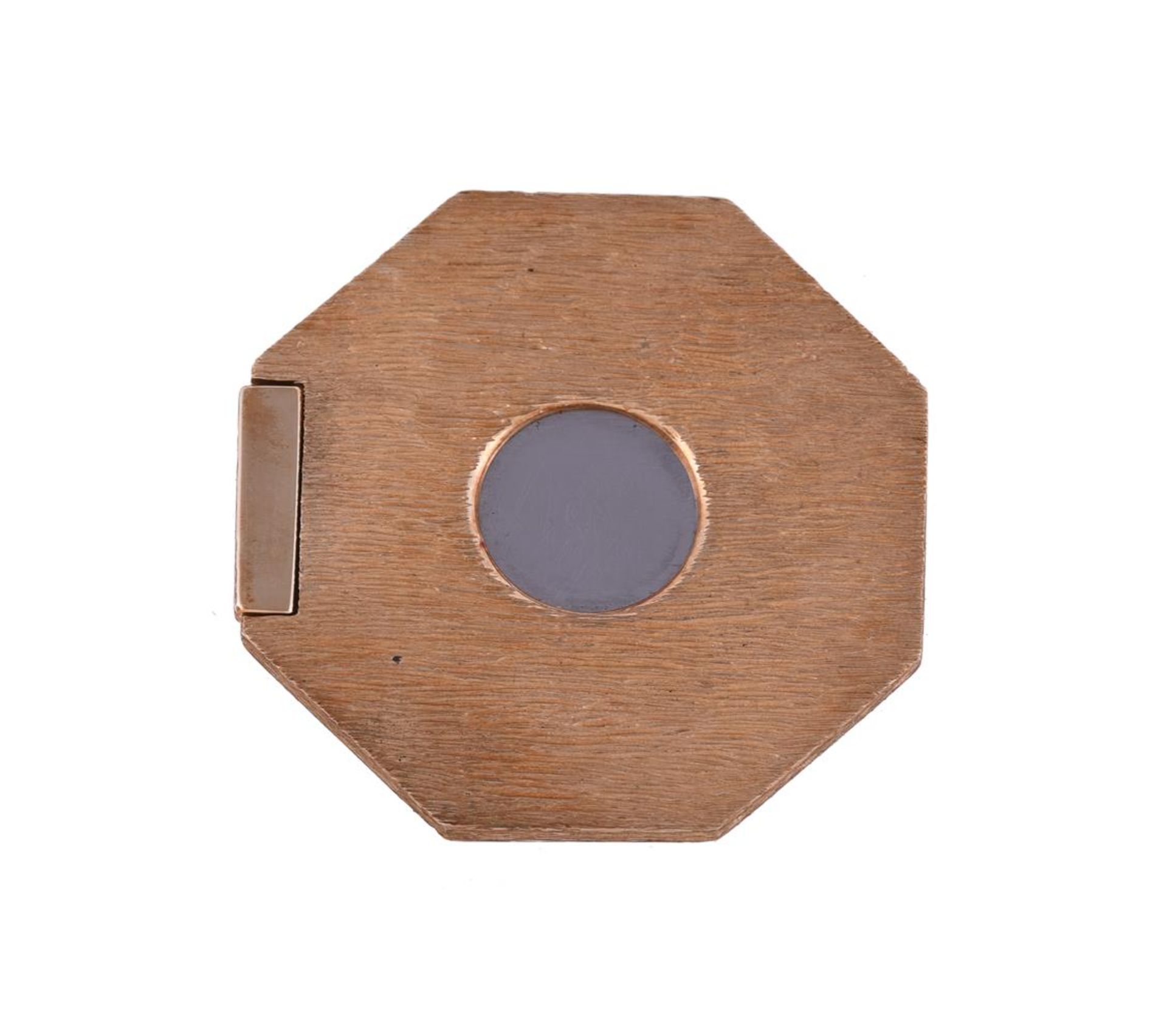 A 9 CARAT GOLD OCTAGONAL CIGAR CUTTER